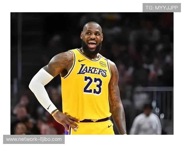 湖人队逆转勇士锁定季后赛席位詹姆斯关键表现获称赞